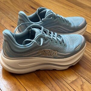 Hoka Women's Bondi 9 Sneakers